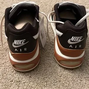 Nike | Shoes | Nwt Mens Nike Air Max Command Ltr Brown 9  display picture 3